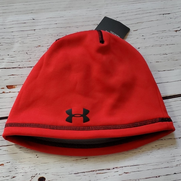 Under Armour Other - 🆕️ UNDER ARMOUR BOYS RED BEANIE